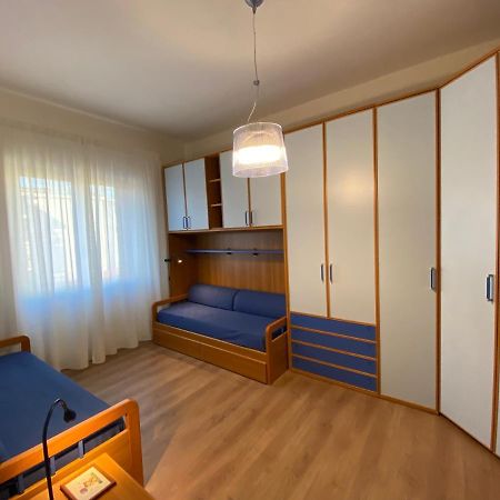 Aquamarine Apartment Кастеламаре ди Стабия Екстериор снимка