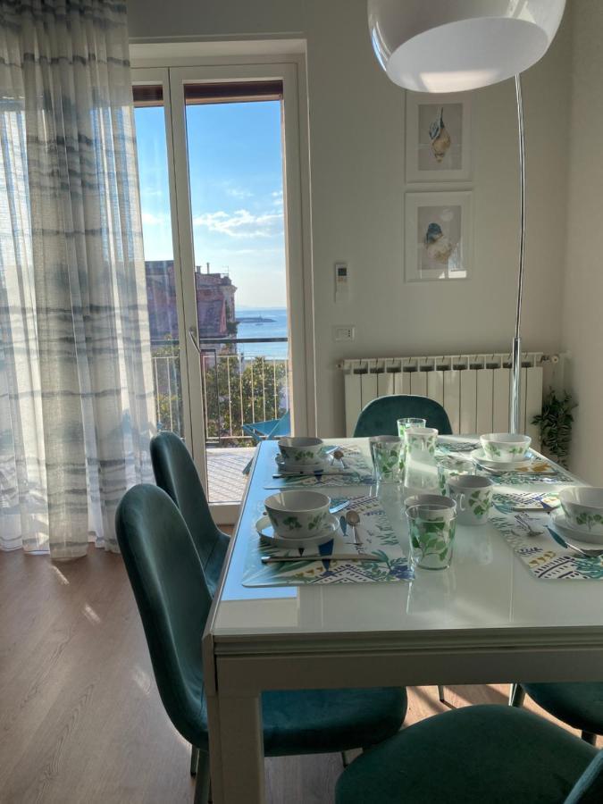 Aquamarine Apartment Кастеламаре ди Стабия Екстериор снимка